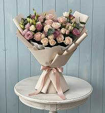 Букет цветов из:  Розы и Лизиантусы в Мечётинской