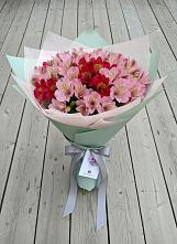 Букет цветов из:  Альстромерии в Мечётинской