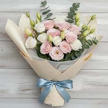 Букет цветов из:  Лизиантусы в Мечётинской