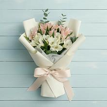 Букет цветов из:  Альстромерии в Мечётинской