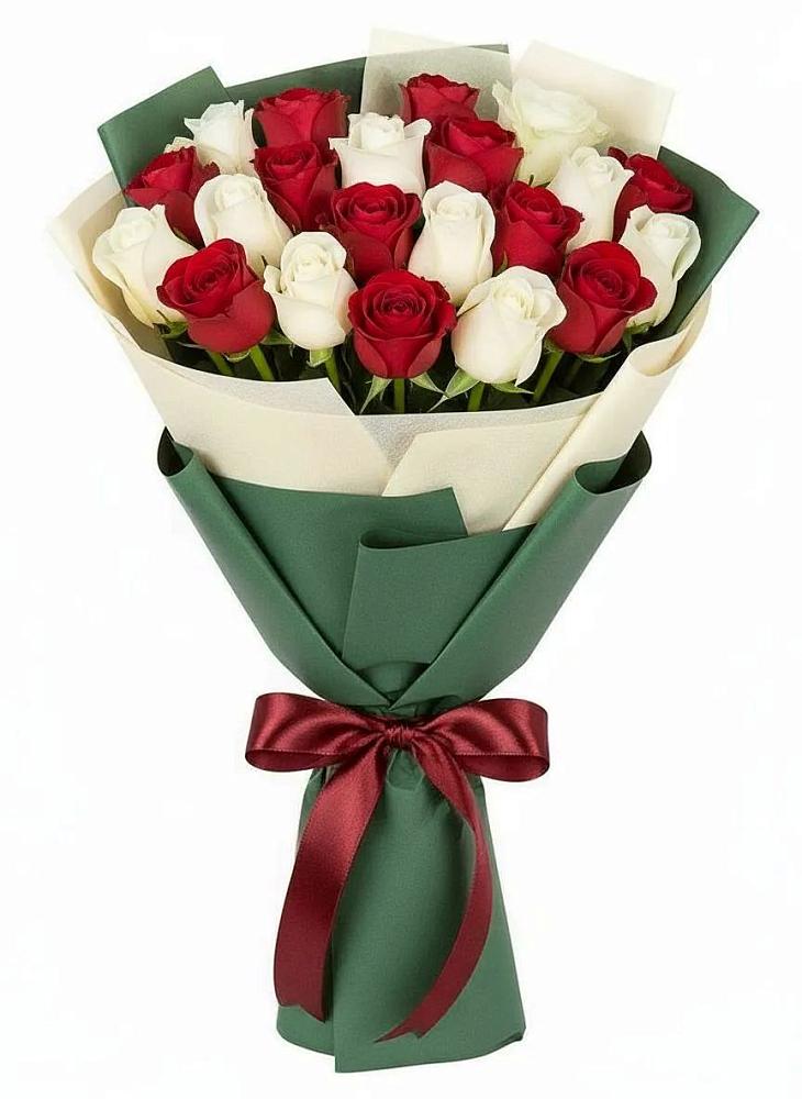Букет Микс из красных и белых роз в Мечётинской