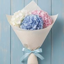 Букет цветов из:  Гортензия в Мечётинской