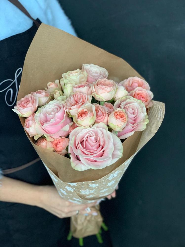 Букет цветов из: Хризантемы и Розы в Мечётинской