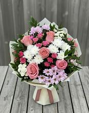 Букет цветов из:  Альстромерии, Гвоздики, Розы и Хризантемы в Мечётинской