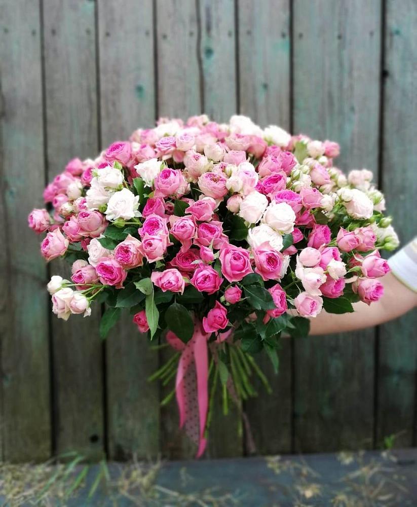 Букет Розовые кустовые розы Натали и Лав Лидия в Мечётинской