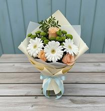 Букет цветов из:  Герберы, Розы и Хризантемы в Мечётинской
