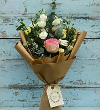 Букет цветов из:  Розы и Лизиантусы в Мечётинской