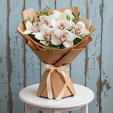 Букет цветов из:  Орхидеи и Розы в Мечётинской
